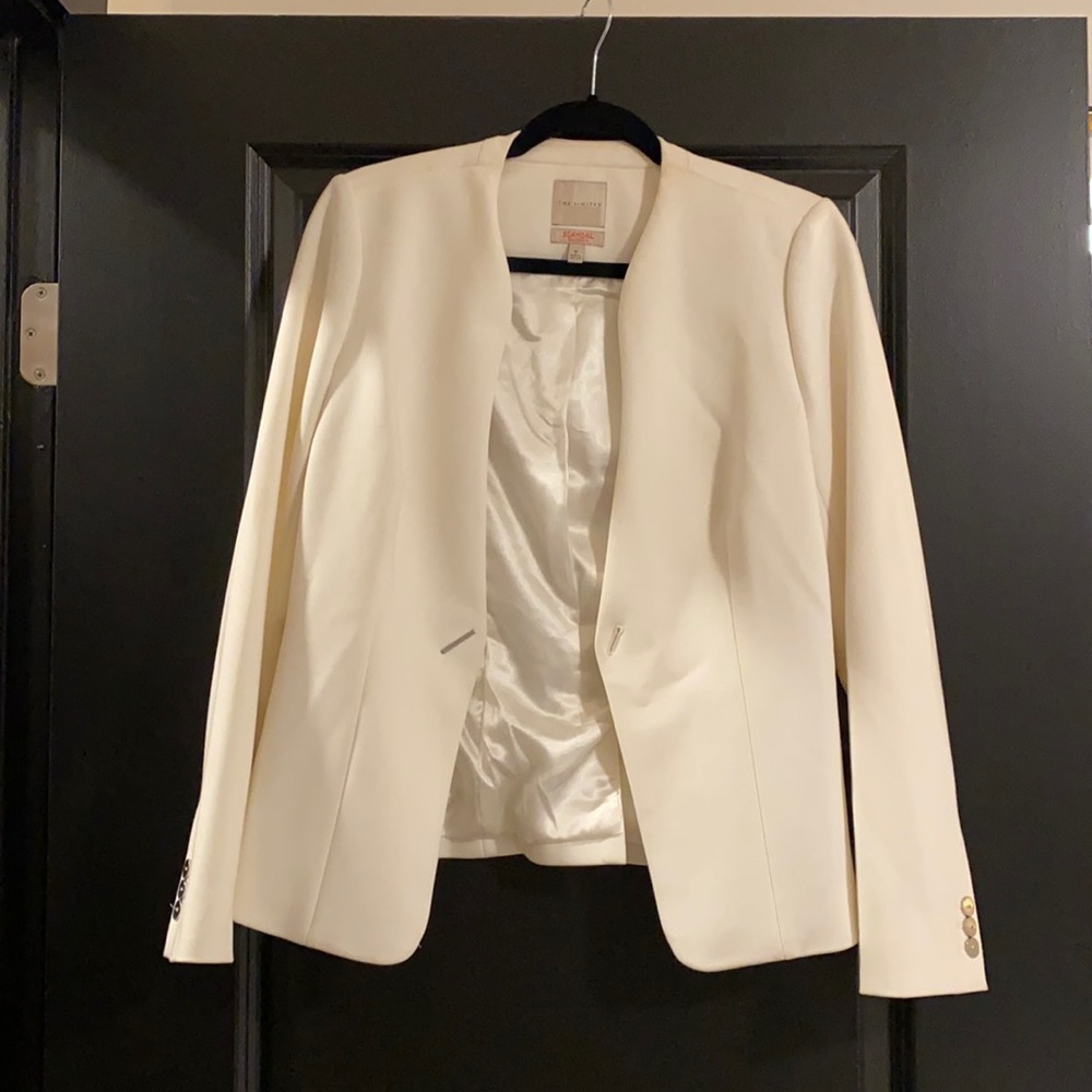 Limited Edition Gladiator “Scandal” Blazer. Size M.